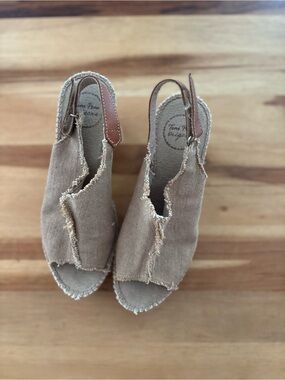 Toni Pons Tan Canvas Slingback Wedge Sandals